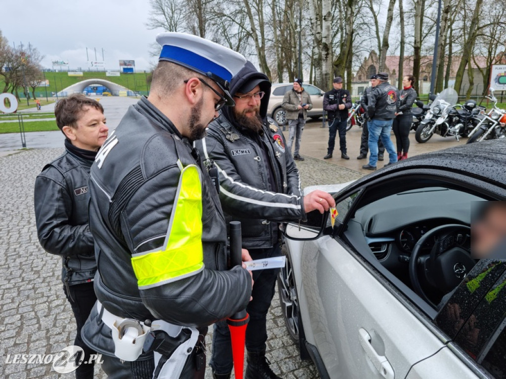 Patrz w lusterka, motocykle są wszędzie