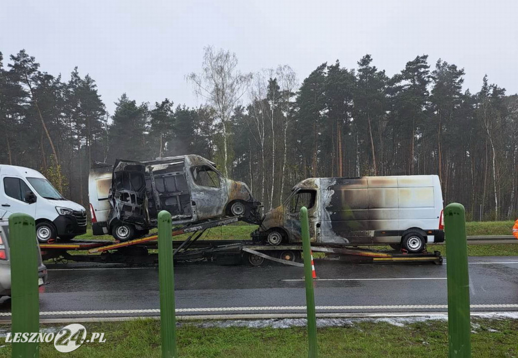 Pożar samochodów na ekspresówce