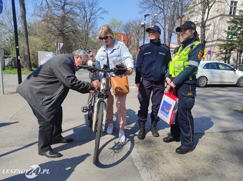LRS rozdawała rowerowe dzwonki