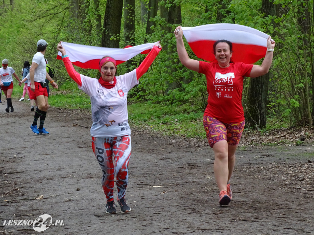Bieg i marsz z flagą. Leszno, 2 maja 2023