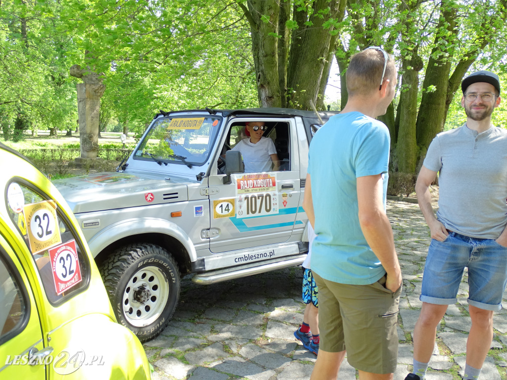 Zabytkowe pojazdy zjechały do Rydzyny