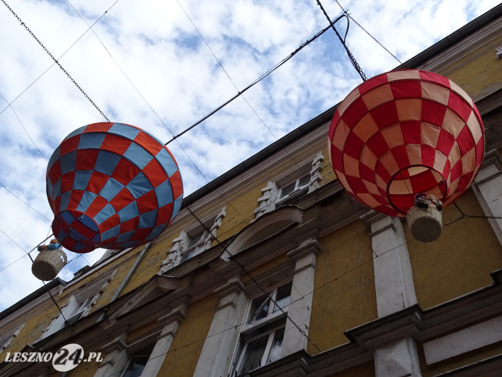 Leszno 2023 nocą. Jest pięknie!