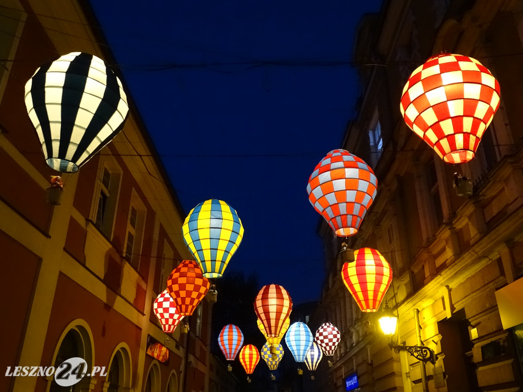 Leszno 2023 nocą. Jest pięknie!