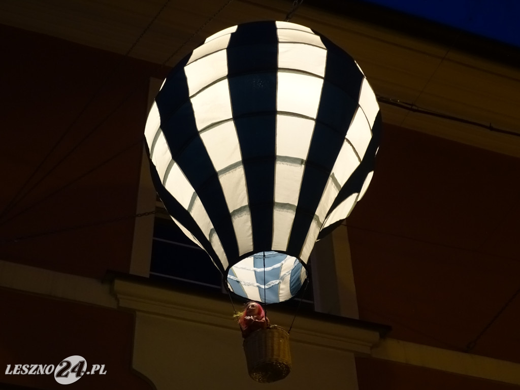 Leszno 2023 nocą. Jest pięknie!