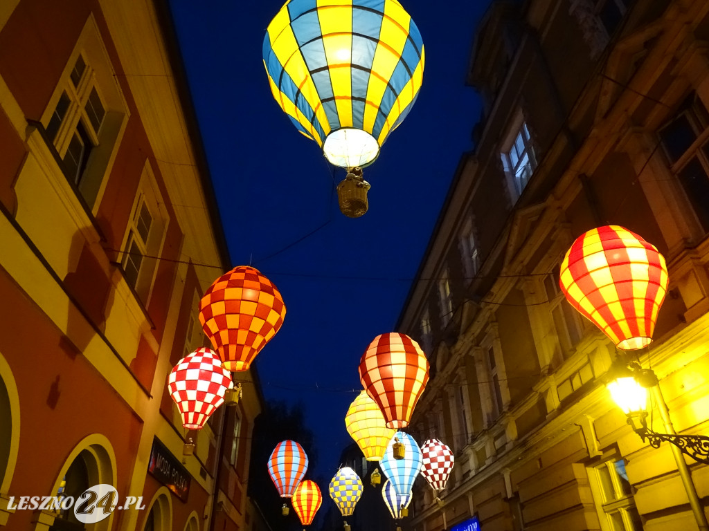 Leszno 2023 nocą. Jest pięknie!