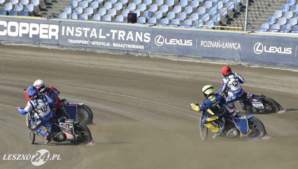 Unia - Motor 54:36 (U24)