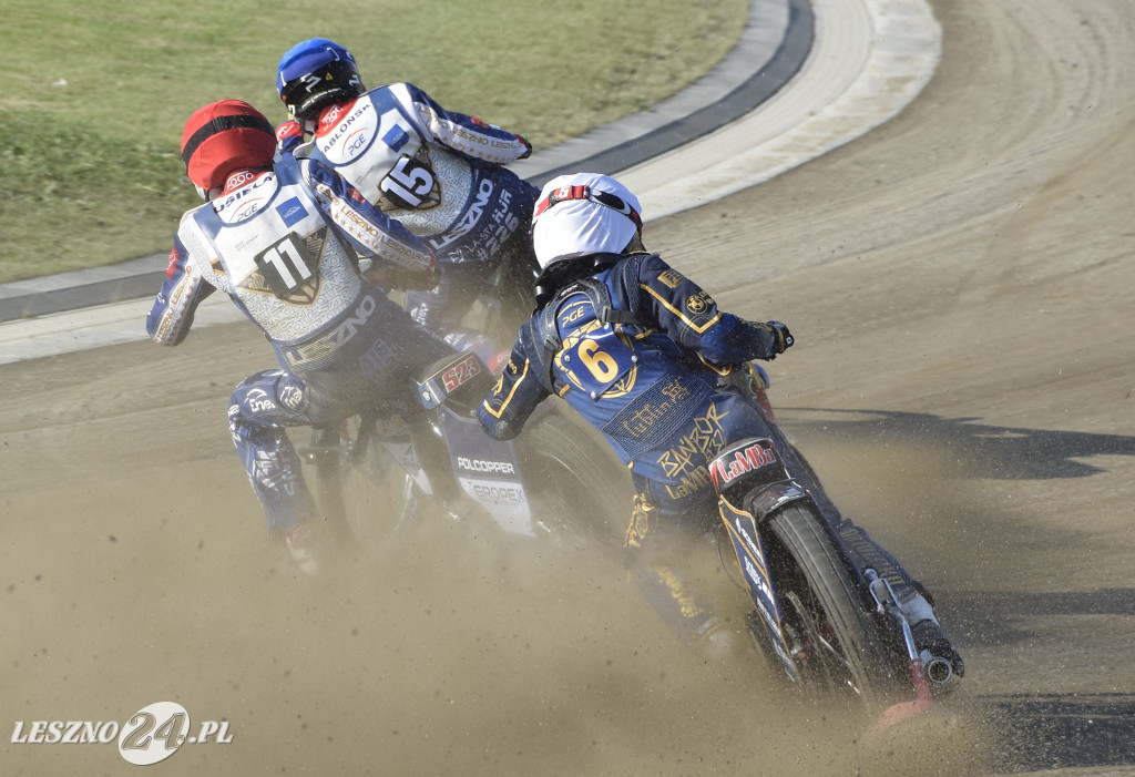 Unia - Motor 54:36 (U24)