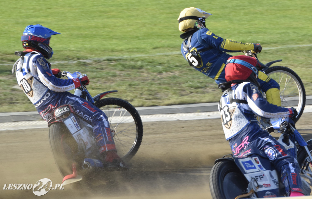 Unia - Motor 54:36 (U24)
