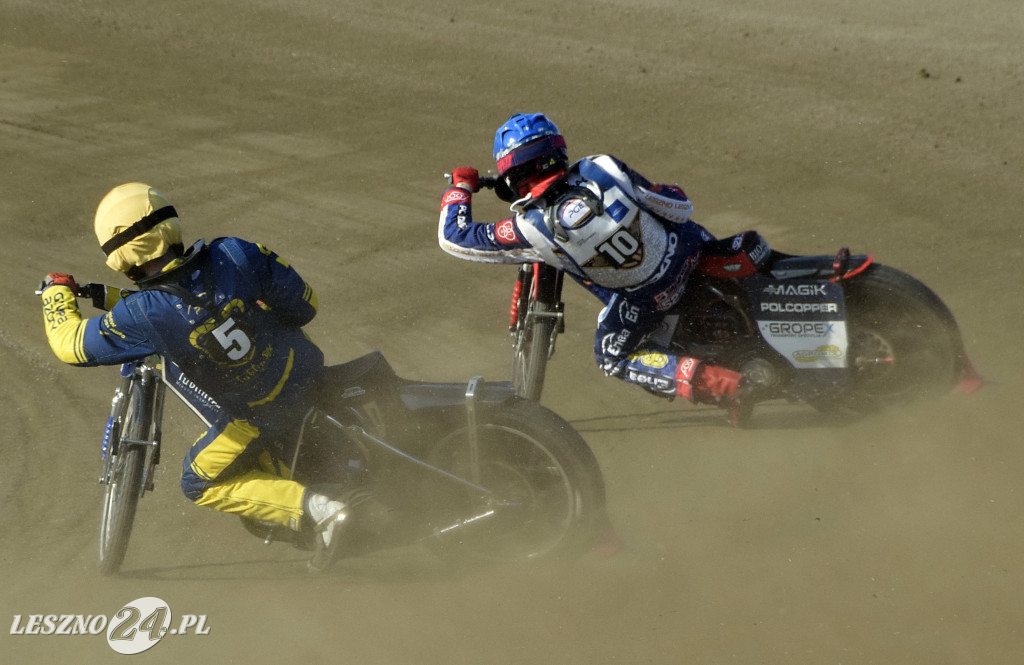 Unia - Motor 54:36 (U24)