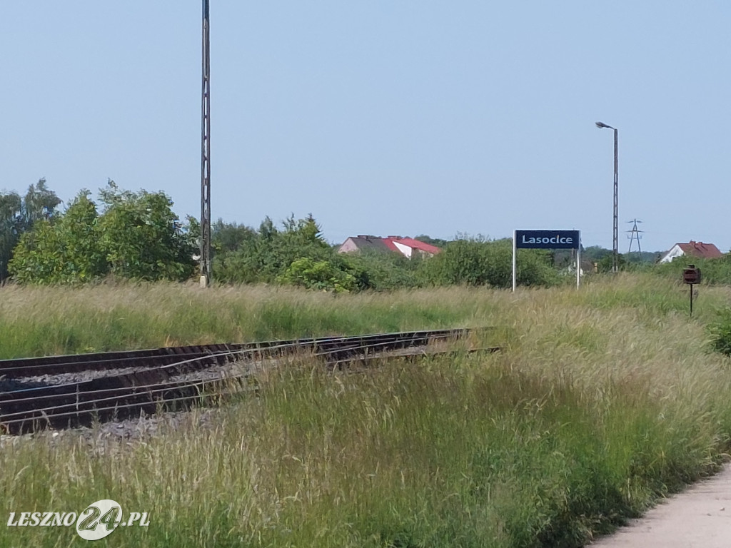 Wypadek na przejeździe w Lasocicach