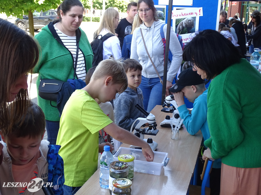 Rodzinny Piknik Naukowy w SP 9 w Lesznie