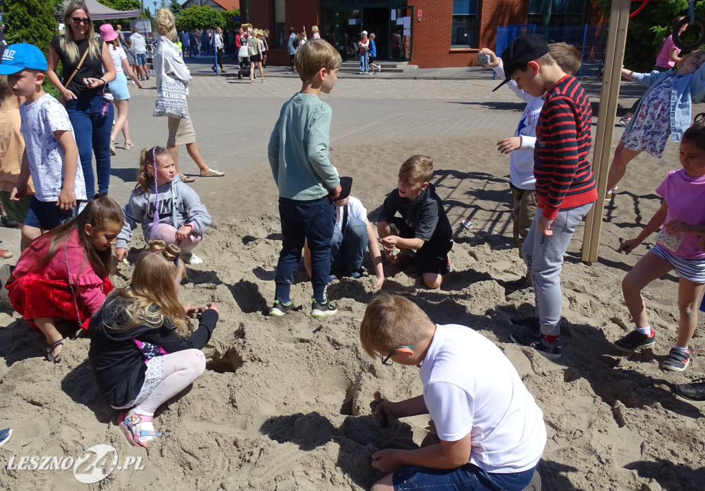 Rodzinny Piknik Naukowy w SP 9 w Lesznie