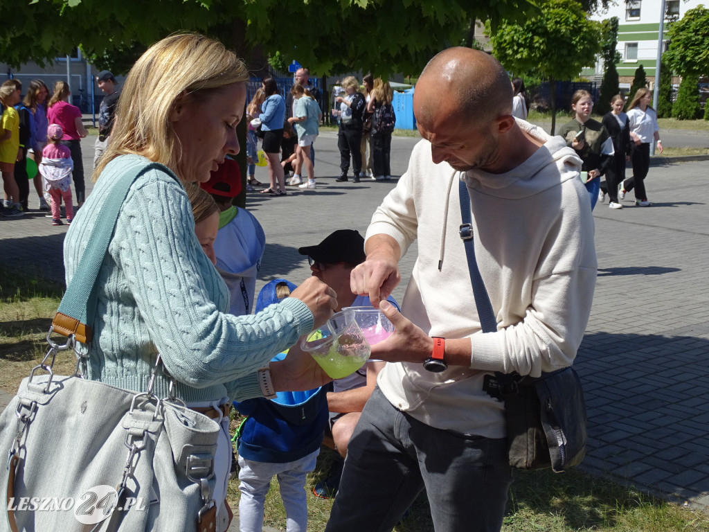 Rodzinny Piknik Naukowy w SP 9 w Lesznie