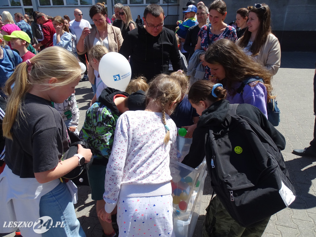 Rodzinny Piknik Naukowy w SP 9 w Lesznie