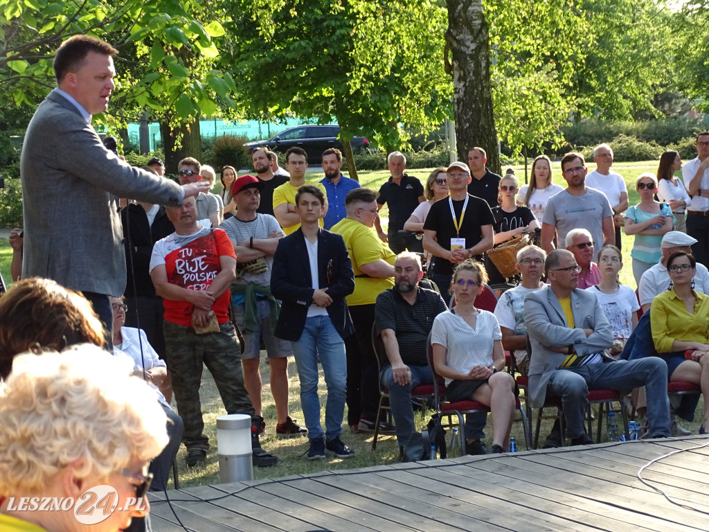 Szymon Hołownia w Lesznie