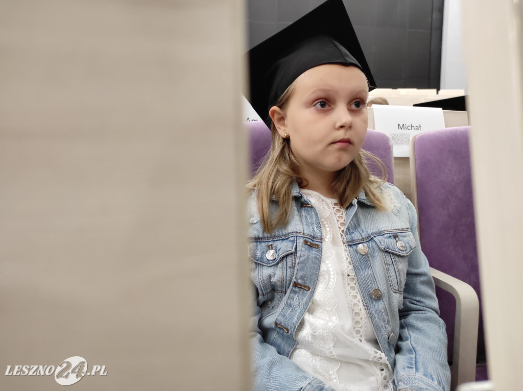 Absolutorium bardzo młodych studentów