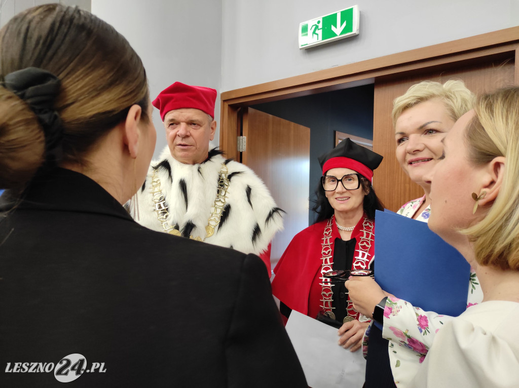 Absolutorium bardzo młodych studentów