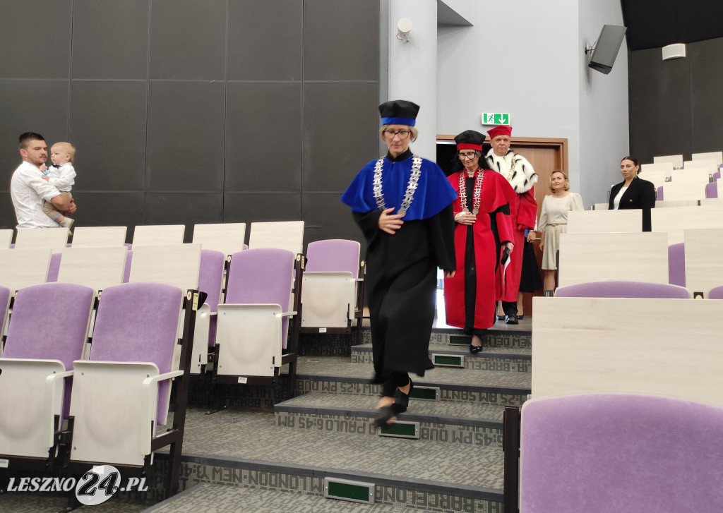 Absolutorium bardzo młodych studentów