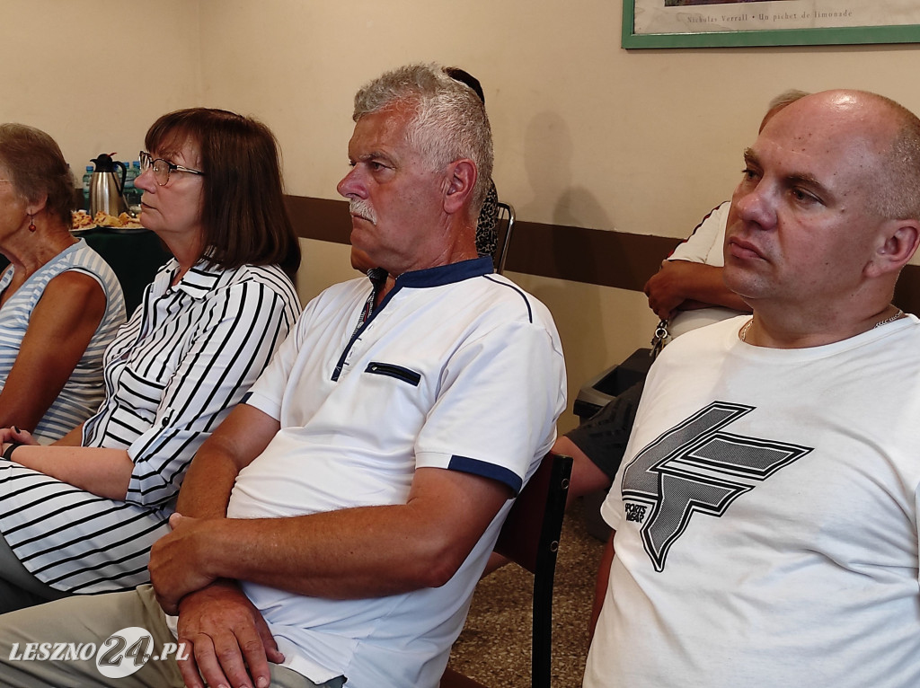 Działkowcy otrzymali czeki w Lesznie