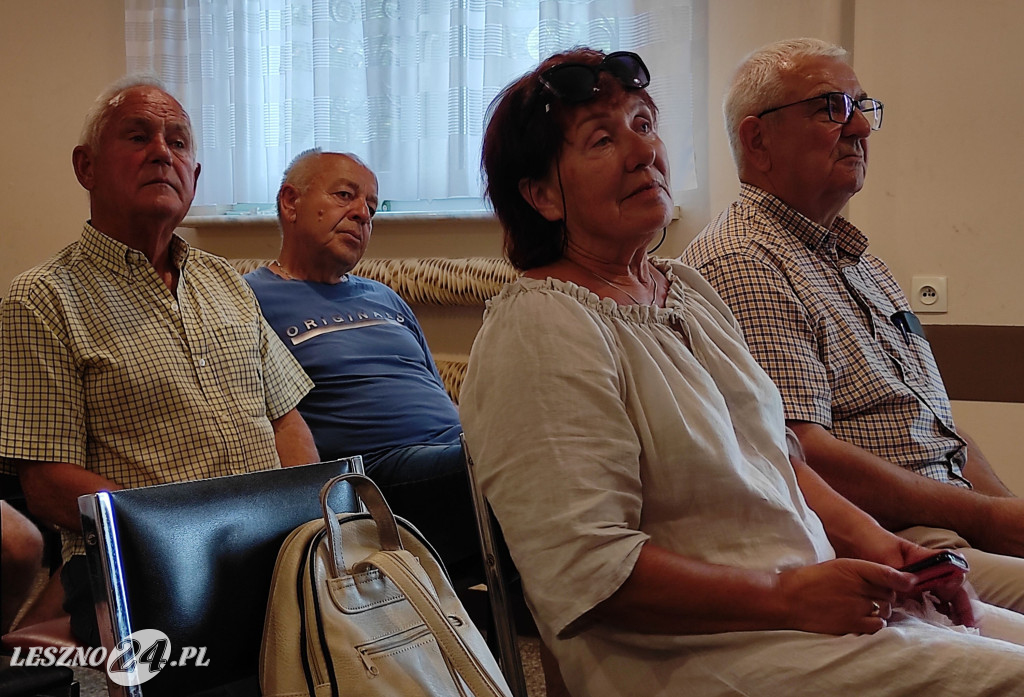 Działkowcy otrzymali czeki w Lesznie