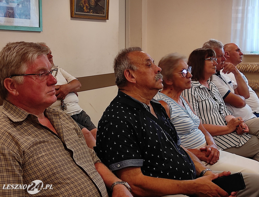 Działkowcy otrzymali czeki w Lesznie