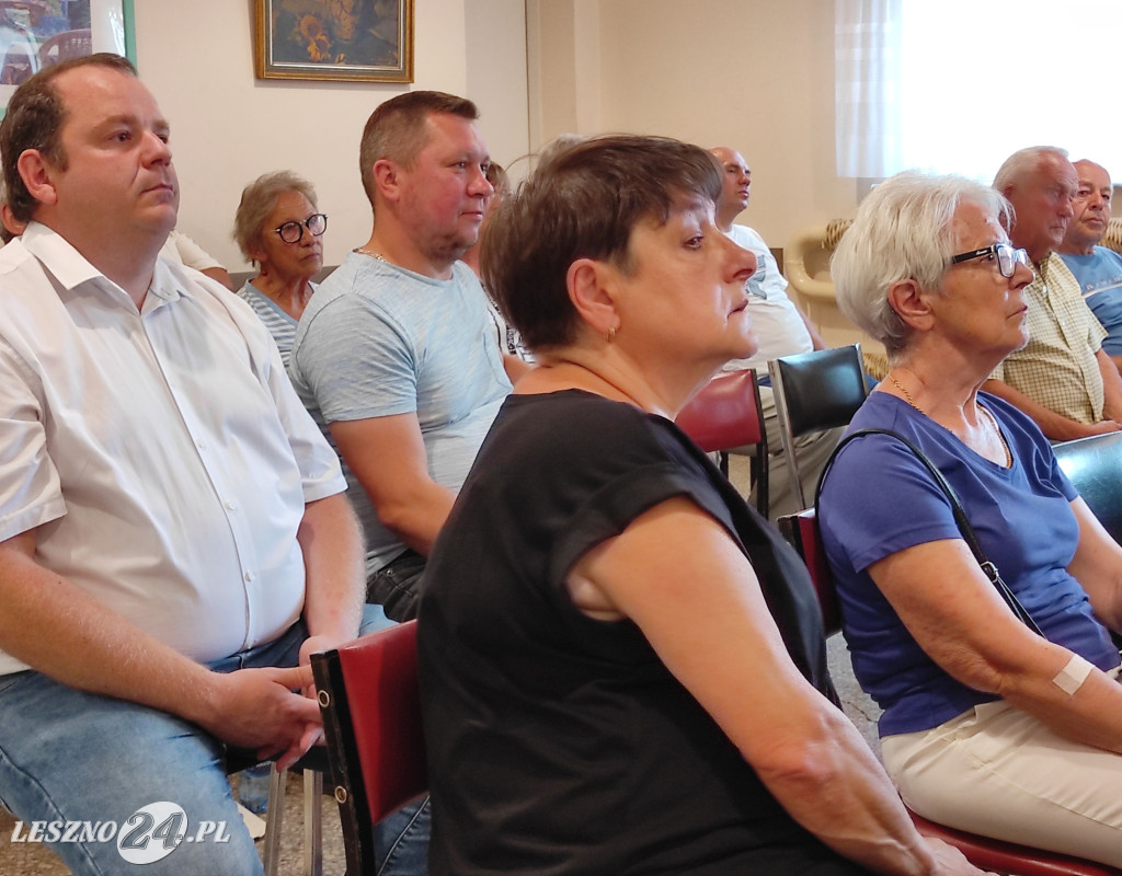Działkowcy otrzymali czeki w Lesznie