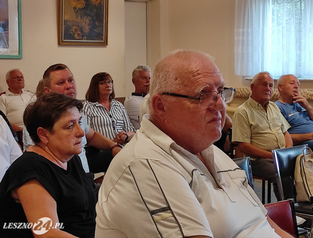 Działkowcy otrzymali czeki w Lesznie