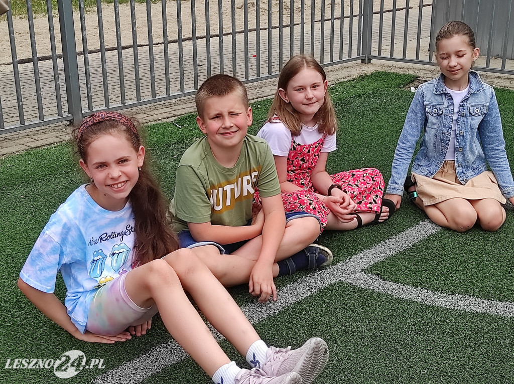 Wyróżnieni sportowcy SP 7 w Lesznie