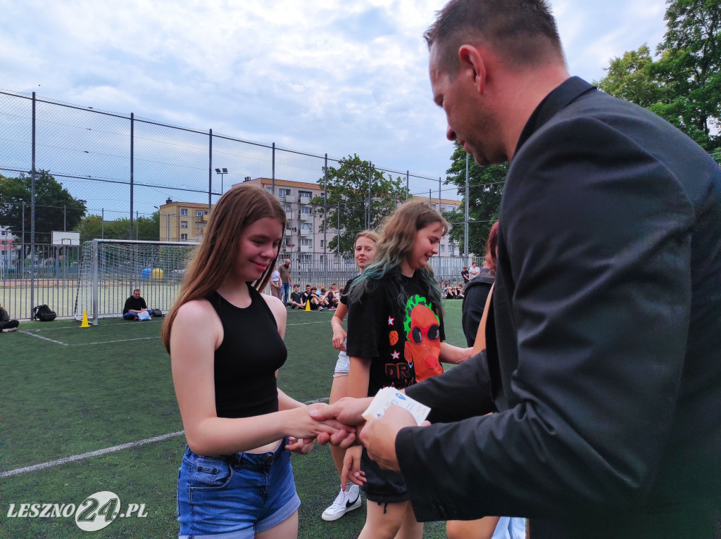 Wyróżnieni sportowcy SP 7 w Lesznie