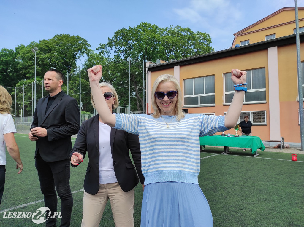 Wyróżnieni sportowcy SP 7 w Lesznie