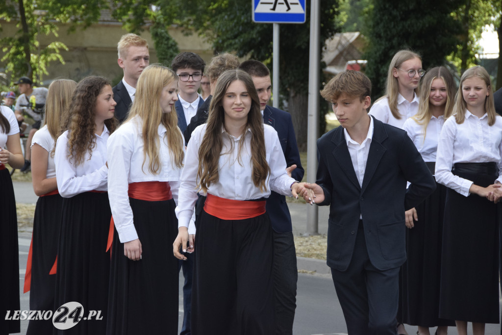 Pożegnanie ósmoklasistów w Wilkowicach