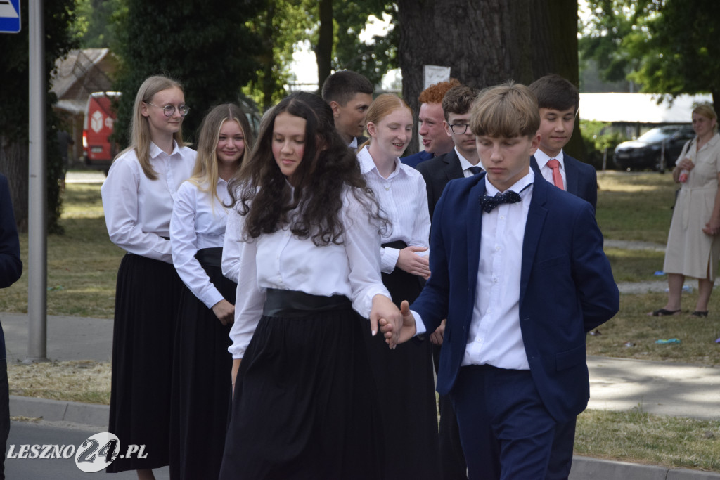 Pożegnanie ósmoklasistów w Wilkowicach