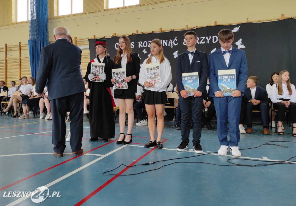 Zakończenie roku szkolnego w Dąbczu