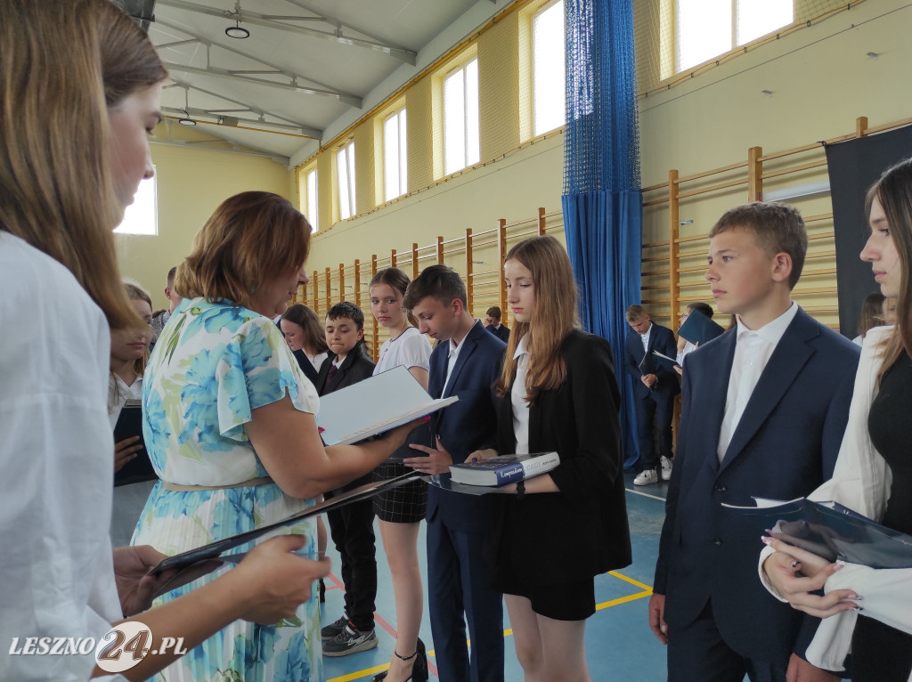 Zakończenie roku szkolnego w Dąbczu