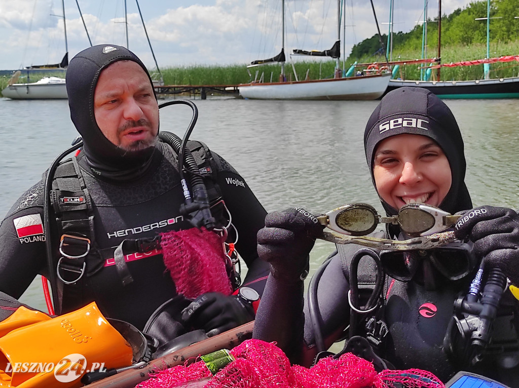 Czyszczenie Jeziora Dominickiego