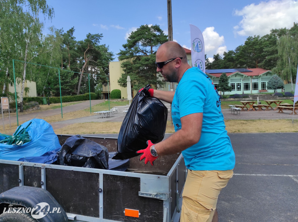 Czyszczenie Jeziora Dominickiego