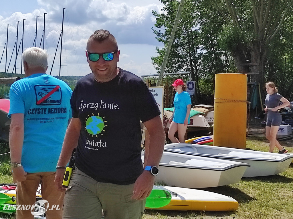 Czyszczenie Jeziora Dominickiego