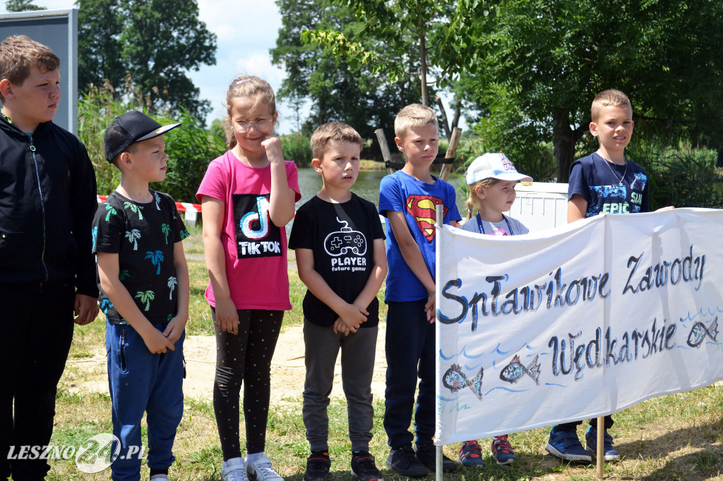 Wędkarze walczyli o puchar starosty leszczyńkiego
