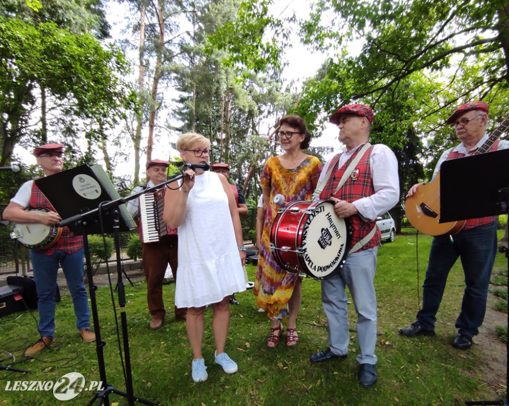 Powitanie lata w Domu Seniora w Lesznie