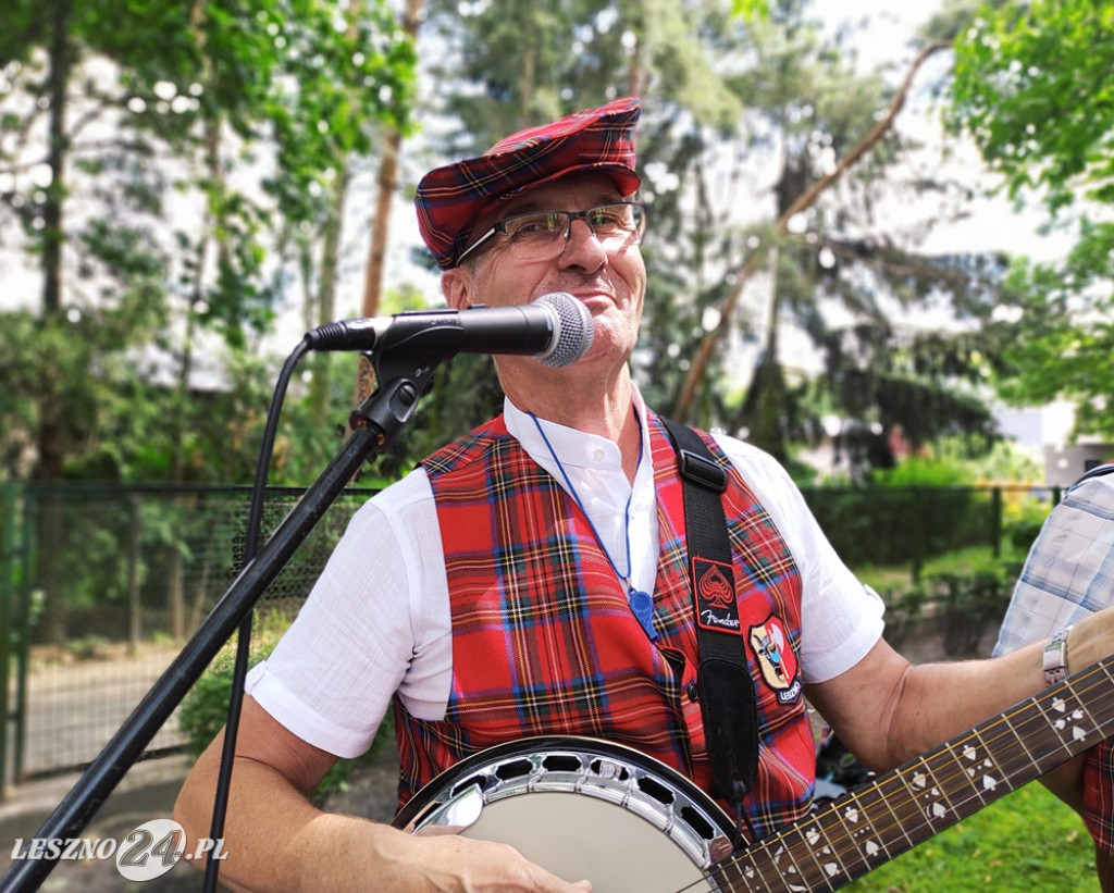 Powitanie lata w Domu Seniora w Lesznie