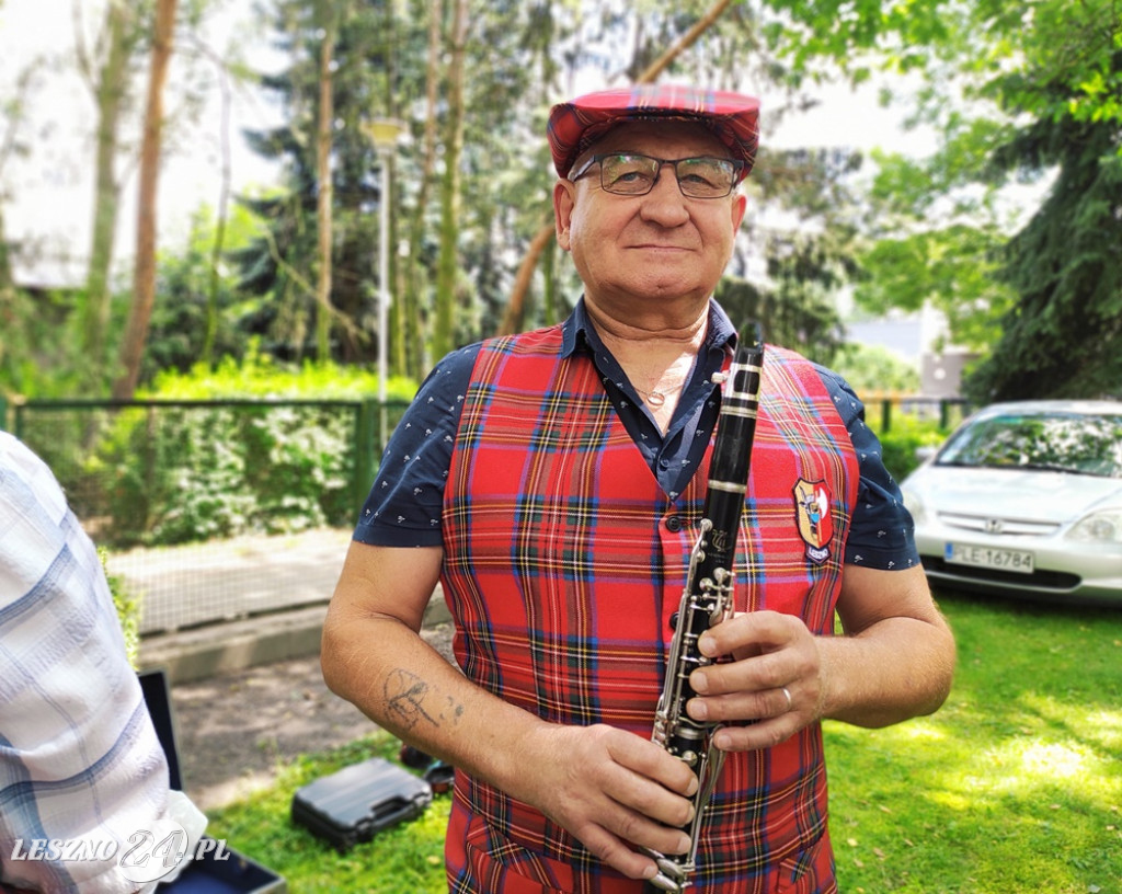 Powitanie lata w Domu Seniora w Lesznie