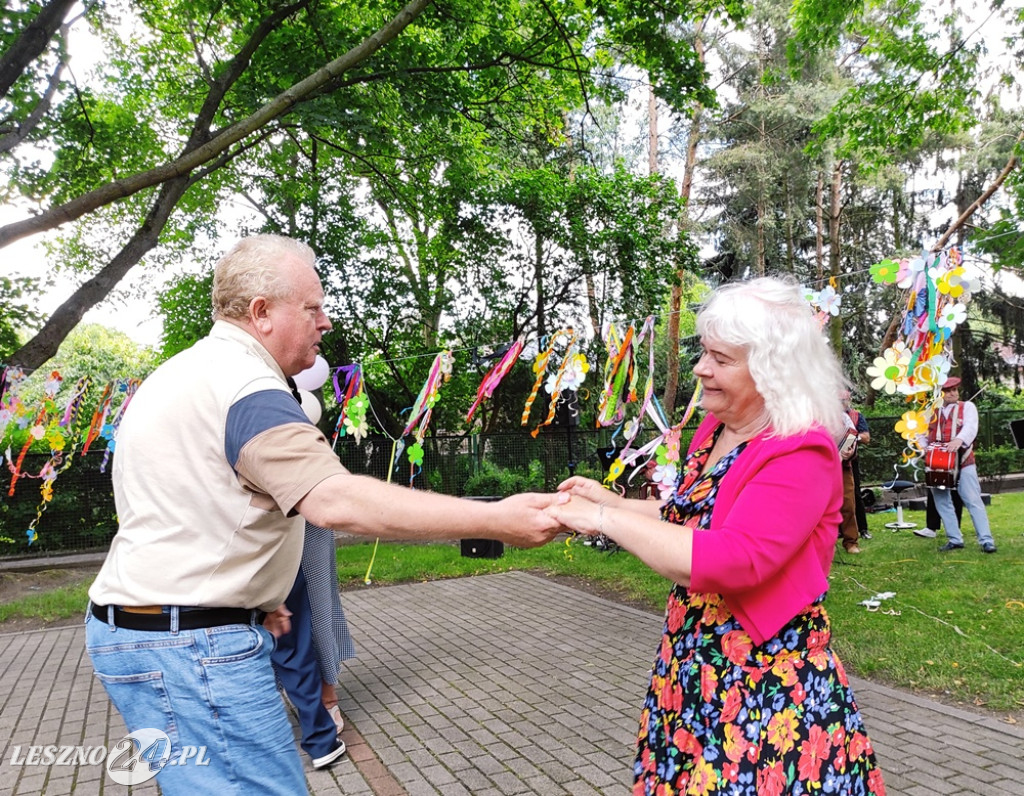 Powitanie lata w Domu Seniora w Lesznie