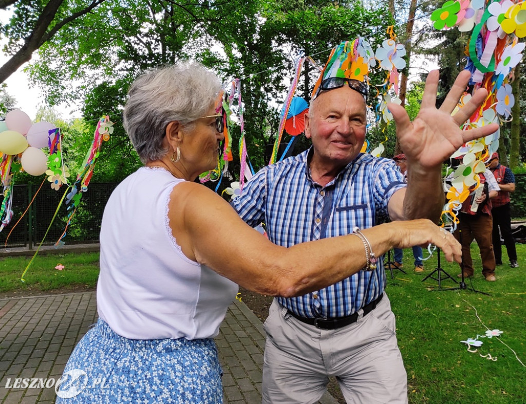 Powitanie lata w Domu Seniora w Lesznie