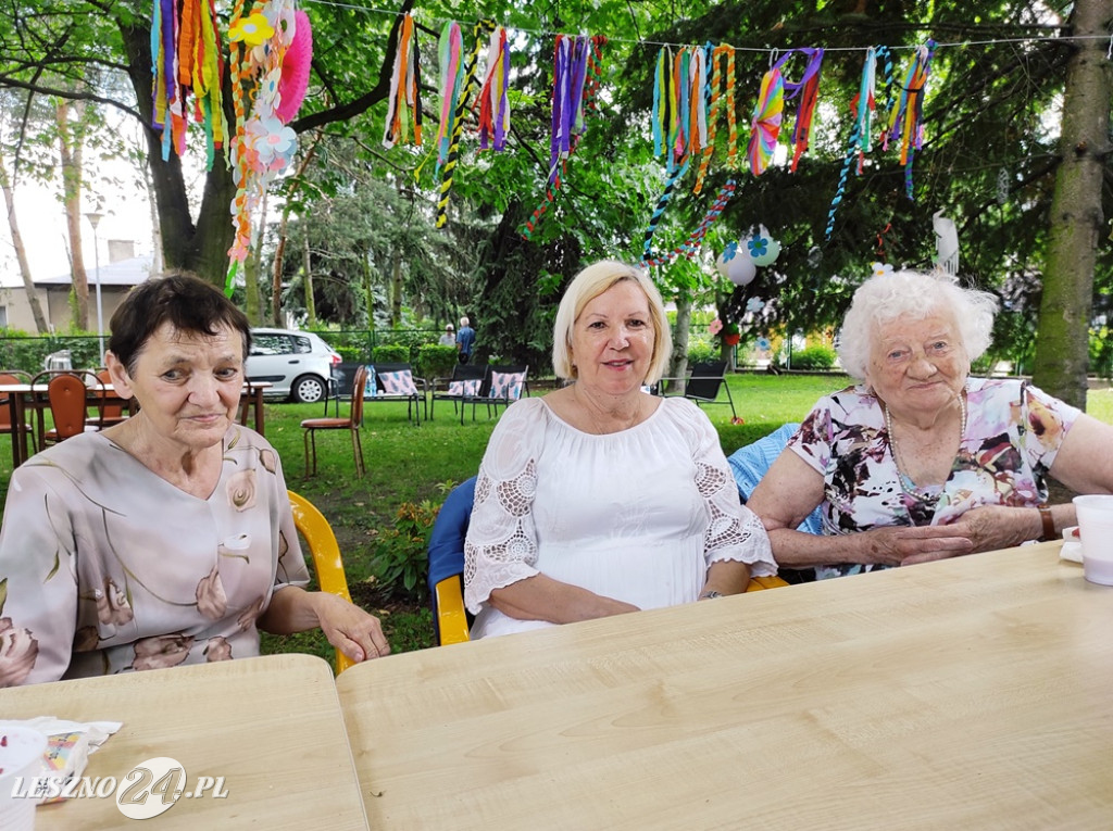 Powitanie lata w Domu Seniora w Lesznie
