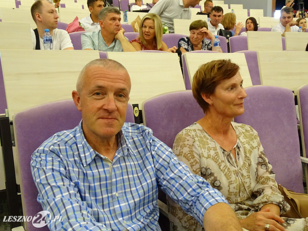 Pierwsze czepkowanie na ANS w Lesznie