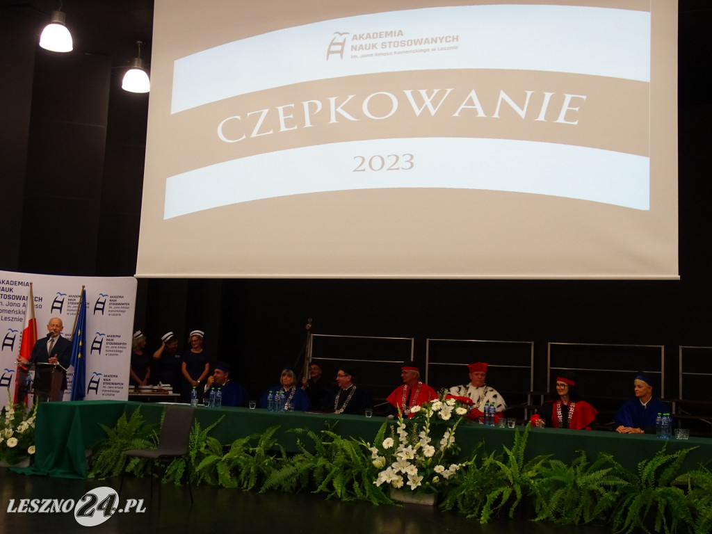 Pierwsze czepkowanie na ANS w Lesznie