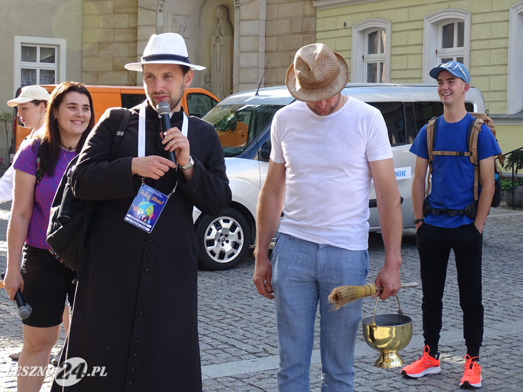 Grupa z Leszna wyruszyła na pielgrzymkę