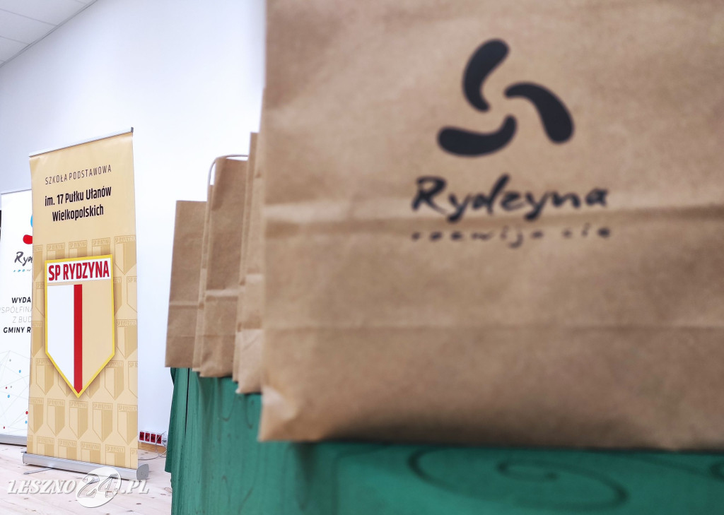 Stypendia burmistrza Rydzyny wręczone