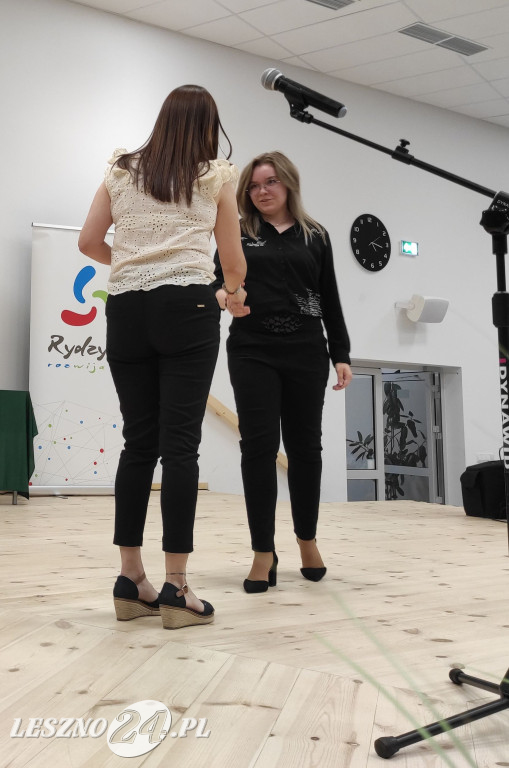 Stypendia burmistrza Rydzyny wręczone