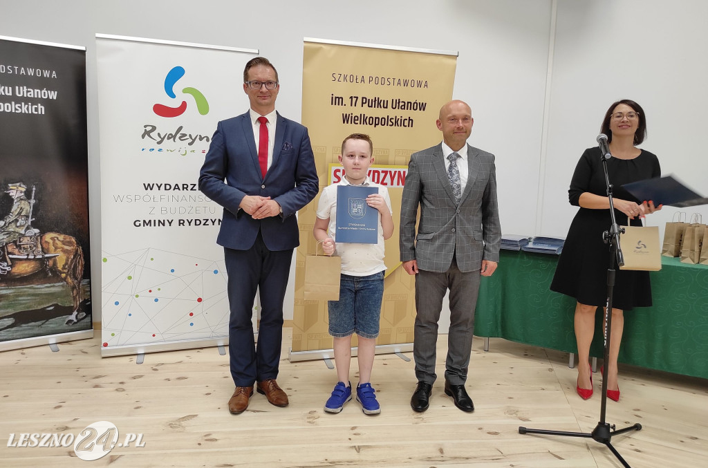 Stypendia burmistrza Rydzyny wręczone